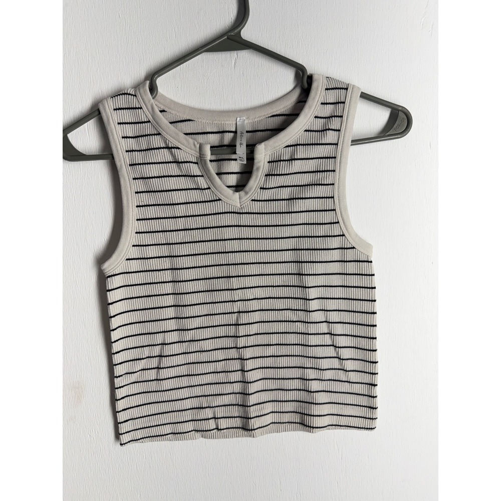 Active USA Striped Ribbed Crop Tank Top Notched V-Neck Ivory Black M/L